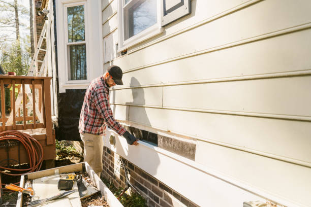 Trusted Emergency Siding Repair service in Maywood, IL - Creative Siding